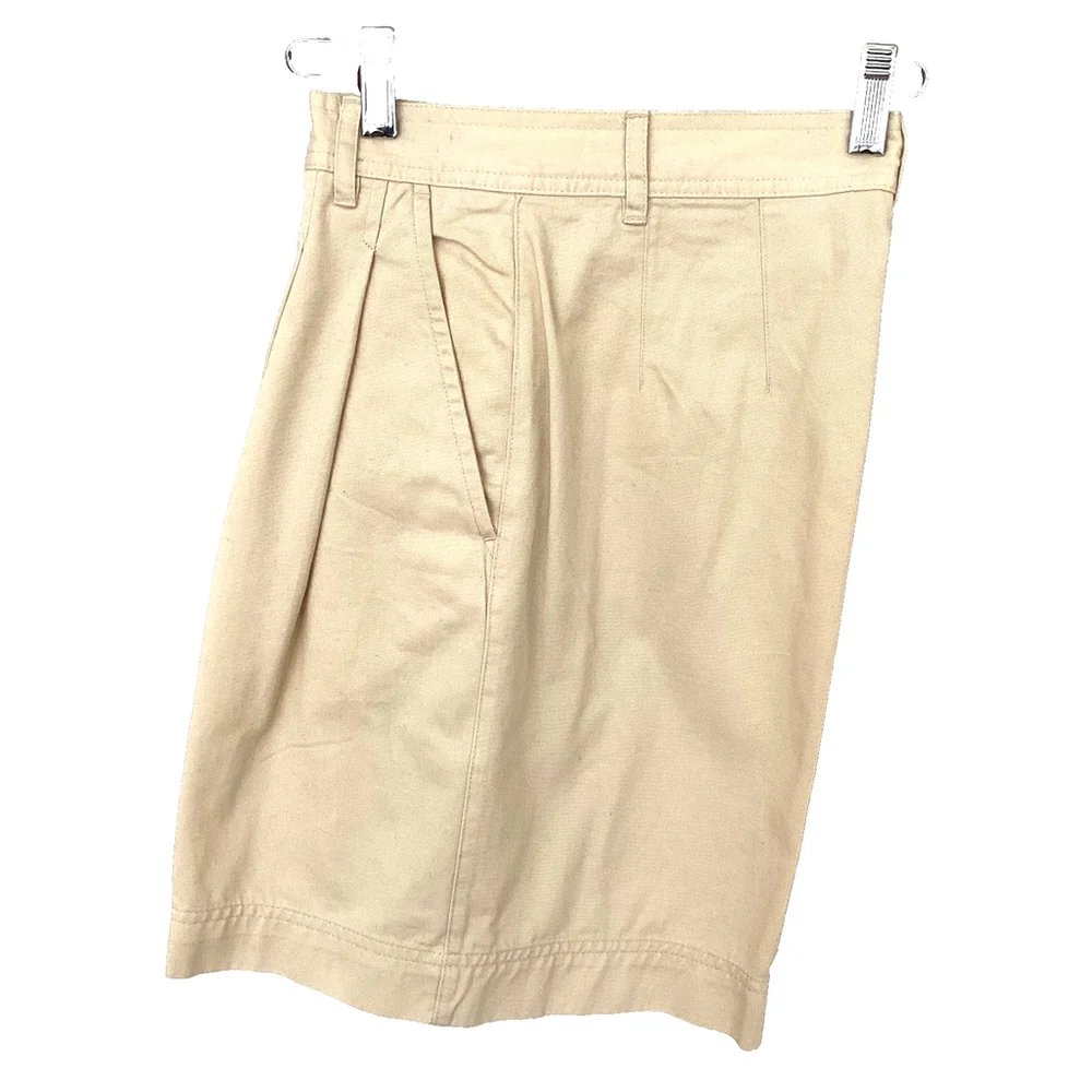 Charter Club Vintage Khaki/Cream Shorts High Waisted Pleated Size 8 - Picture 3 of 7